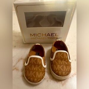 Michael Kors Infant Size One Slip On Monogram Print Beige Sneakers With Box